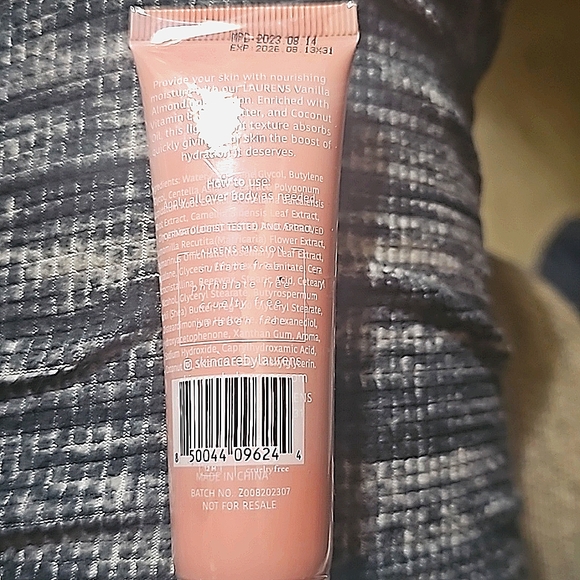 Lauren's Vanilla Almond Body Lotion - Picture 2 of 2